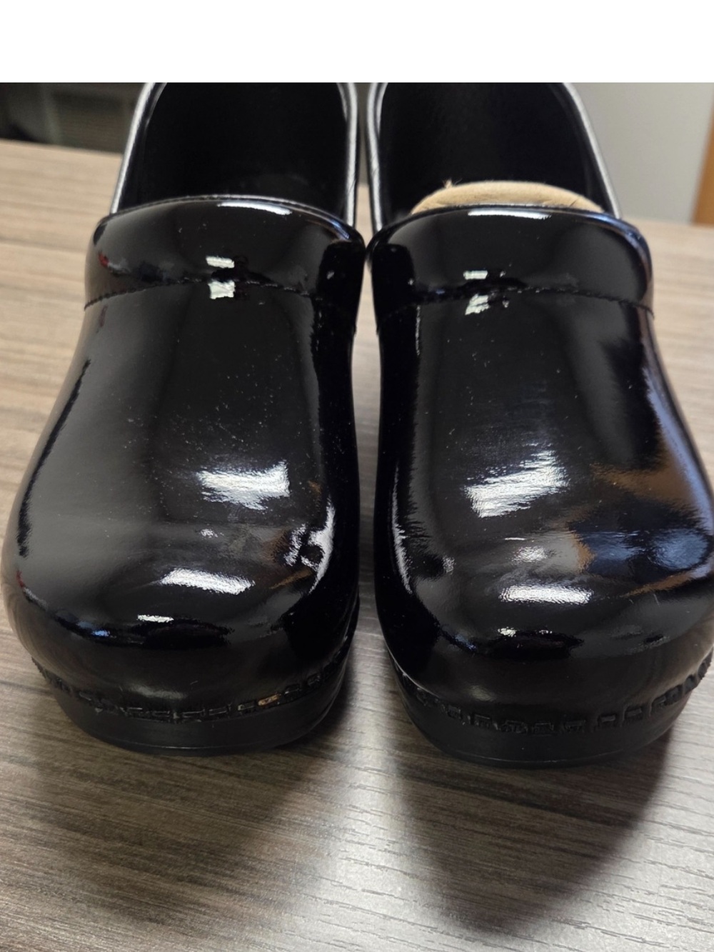 DANSKO Classic Women's Black Patent Slip-On Clog SIZE 9.5 wide